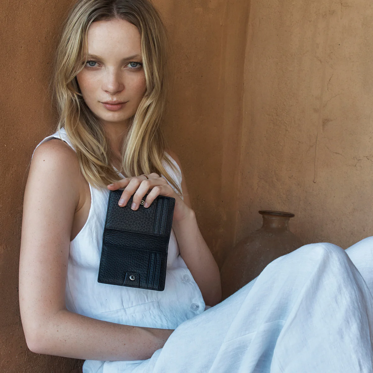 Easy Does It Wallet - Black - Image 9