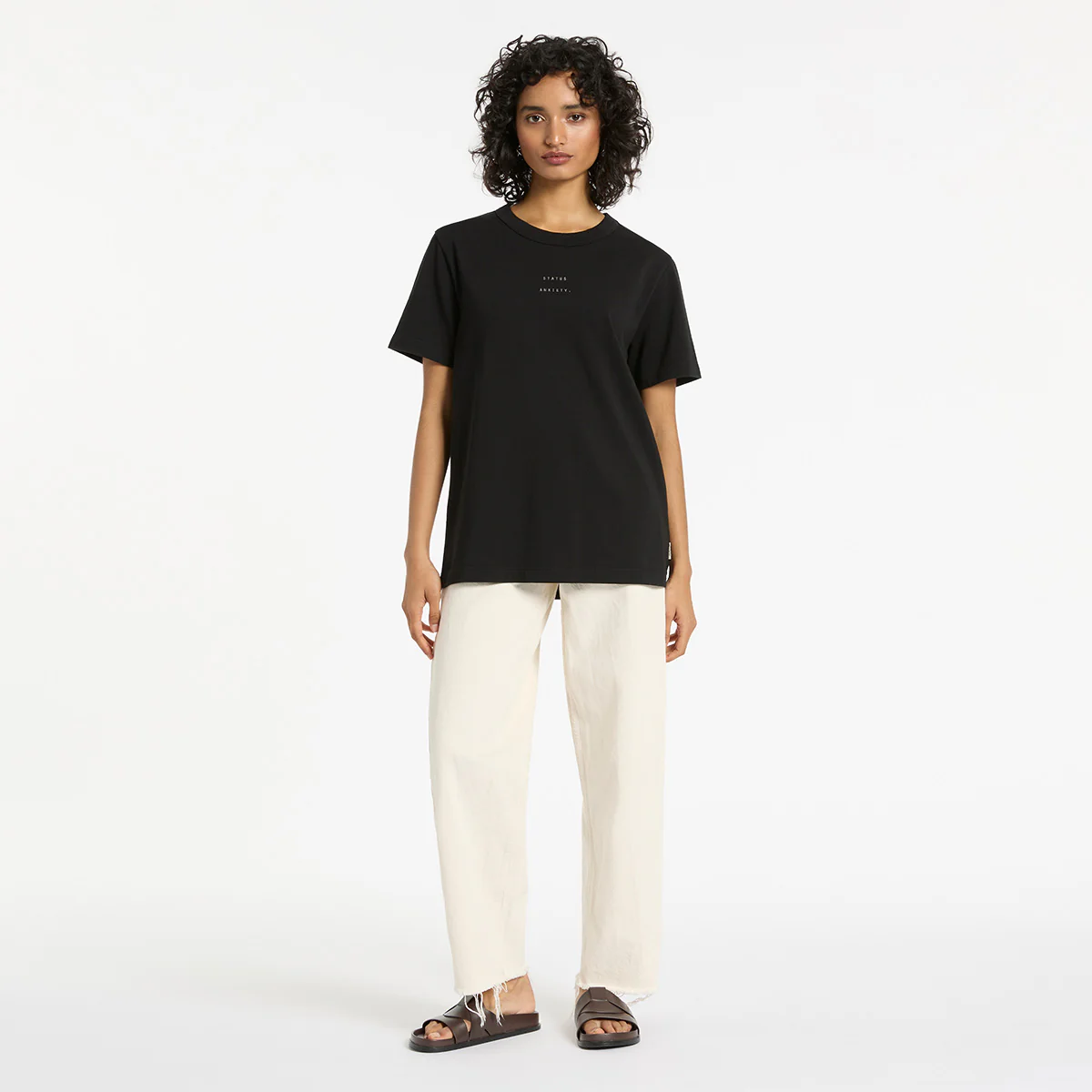 Feels Right Logo - Women's Tee / Soft Black - Image 5