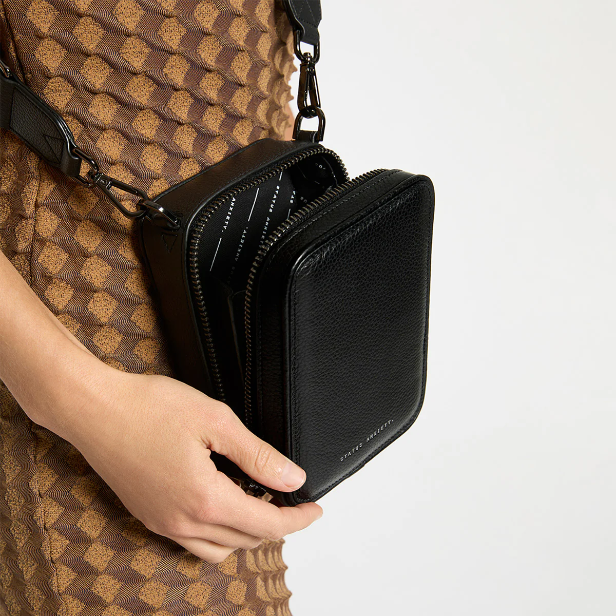 Good Life Bag - Black - Image 8