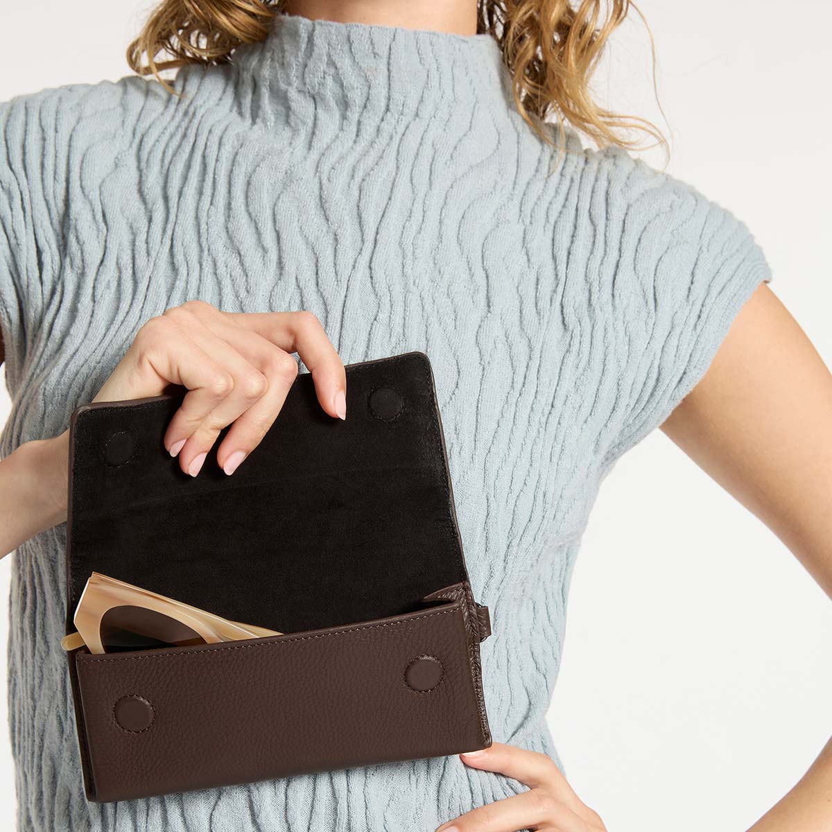 Into The Ether Sunglasses Case - Cocoa - Image 8