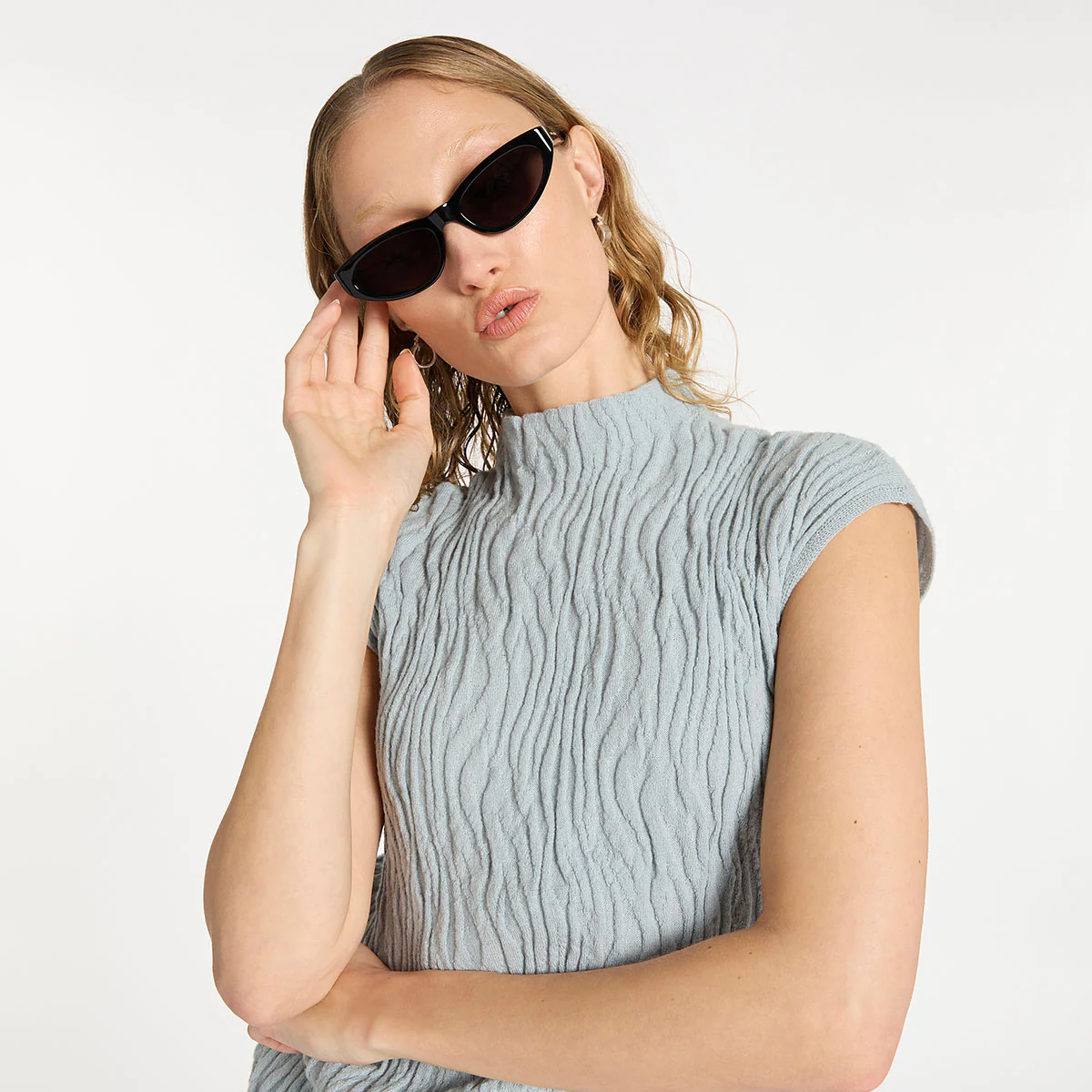Mindless Sunglasses - Black - Image 2