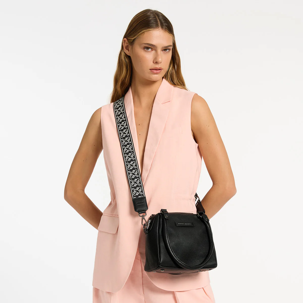 Mini Mountains Bag - Black - Image 10