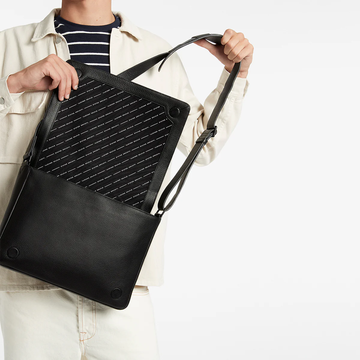 Set Your Sights Bag - Black - Image 9