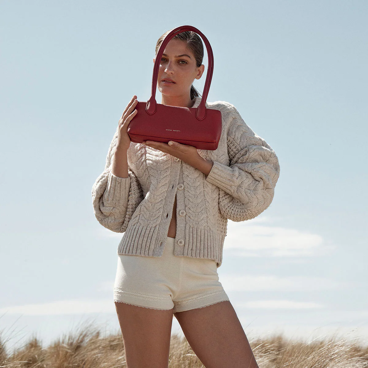 The Lost Bag - Rouge - Image 11