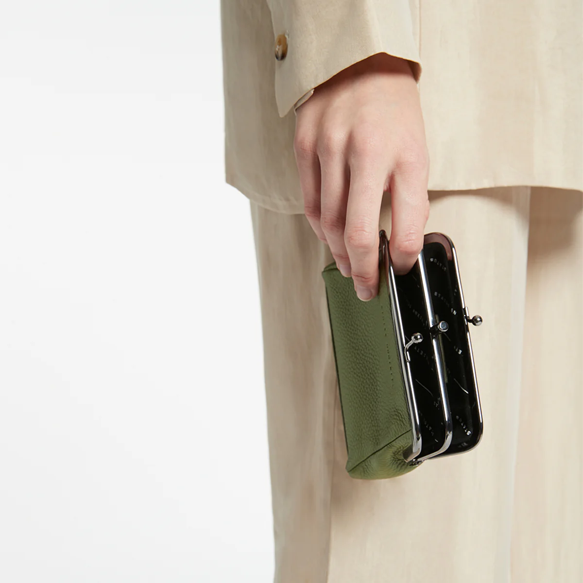 Volatile Wallet - Khaki - Image 6